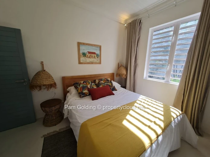 3 bedroom Beachfront Eco-Chic Coastal Haven with Breathtaking Sea Views – Tamarin