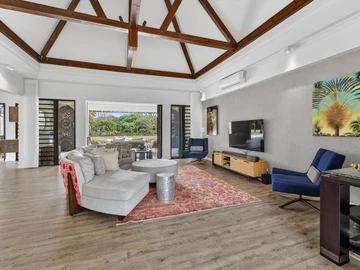 4 Bedroom Villa