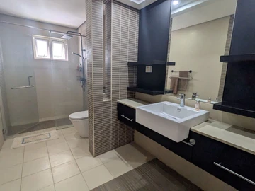 Townhouse, Duplex de 3 Chambres