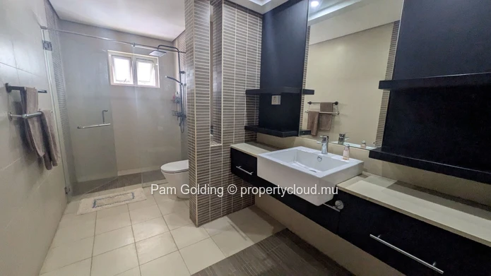 Grand Baie – Appartement à louer – Pam Golding Mauritius