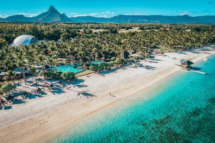 Penthouse 4 chambres à vendre à La Pirogue Residences, Wolmar – Île Maurice