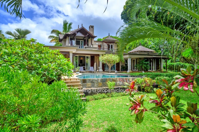 Heritage Villa Valriche