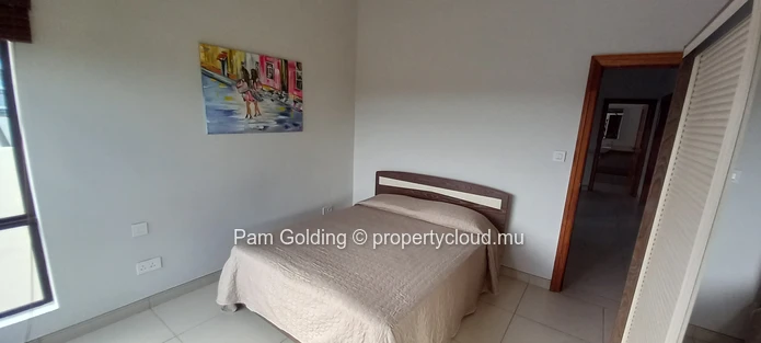 Spacious Penthouse Living in Sought-After Tamarin