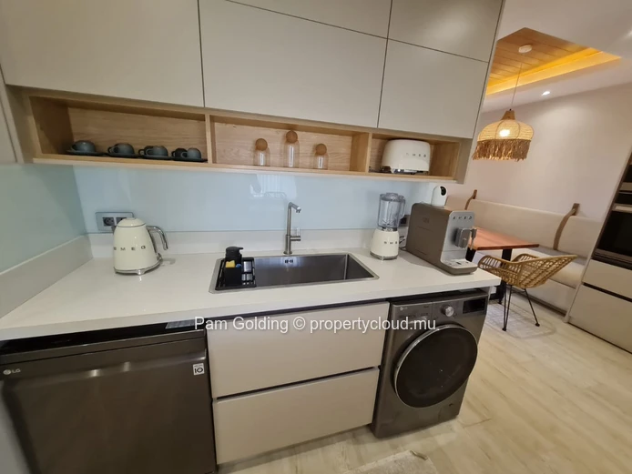 Au cœur de la prestigieuse résidence Waterway Residence Apartments (Mandat exclusif)