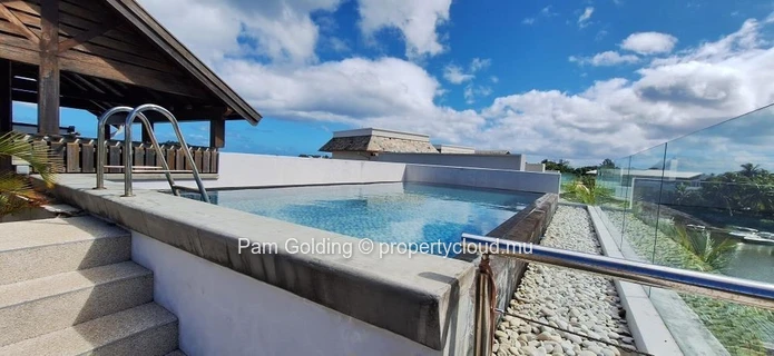 Villa de luxe de 5 chambres avec piscine privée sur le toit et amarrage pour bateau | Île de l'Ouest, Maurice