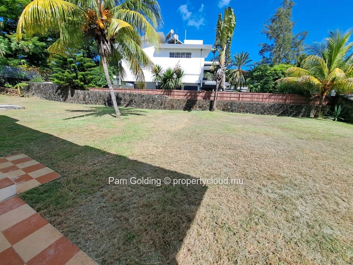 Bain Boeuf – Maison à louer – Pam Golding Mauritius