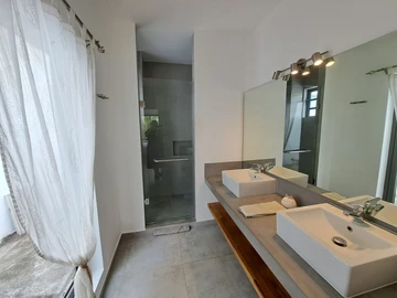 Townhouse, Duplex de 3 Chambres