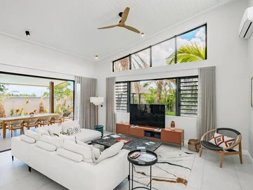 4 Bedroom Villa