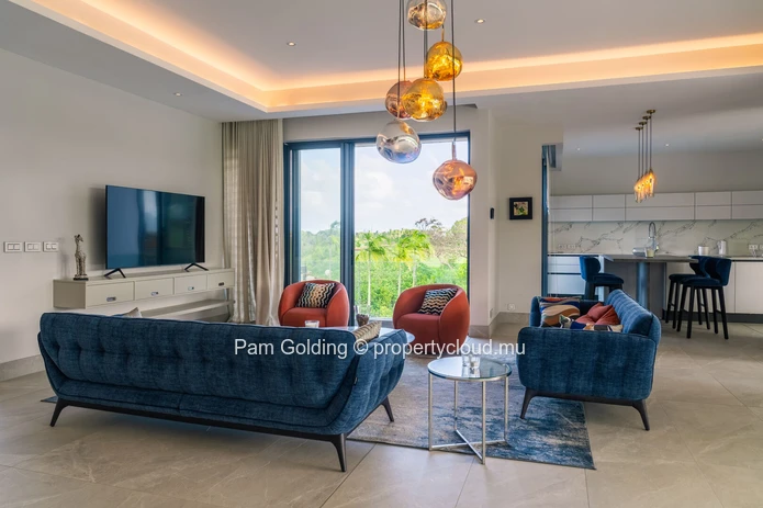 Luxurious Contemporary Villa in Anahita Golf Estate - 5 Bedrooms, Panoramic Views 