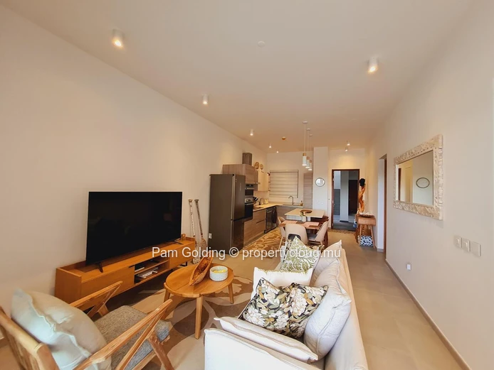 Appartement PDS à vendre à Péreybère, 90m², 2 chambres, piscine commune, dans un complexe résidentiel. Prix $0.