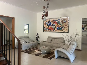4 Bedroom Villa