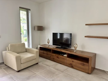 3 Bedroom Townhouse, Duplex