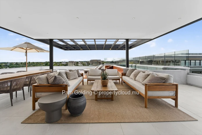 Penthouse de Luxe 4 Chambres avec Vue Mer à Vendre à Grand Baie | Mont Choisy Golf & Beach Estate, Île Maurice