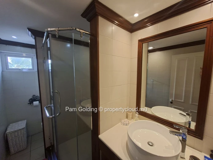 Grand Baie – Appartement à louer - Pam Golding Mauritius