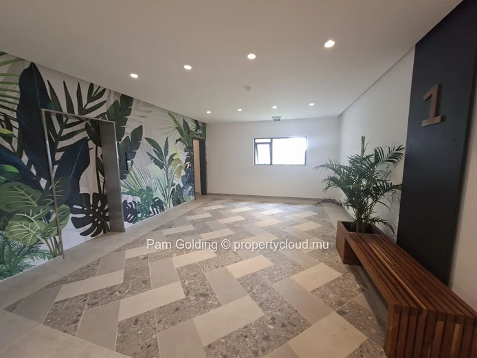 Appartement neuf de 2 chambres à vendre à Beau Plan, idéalement situé entre Port Louis et Grand Baie.
