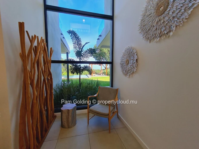 Villa Contemporraine a vendre a Akasha PDS