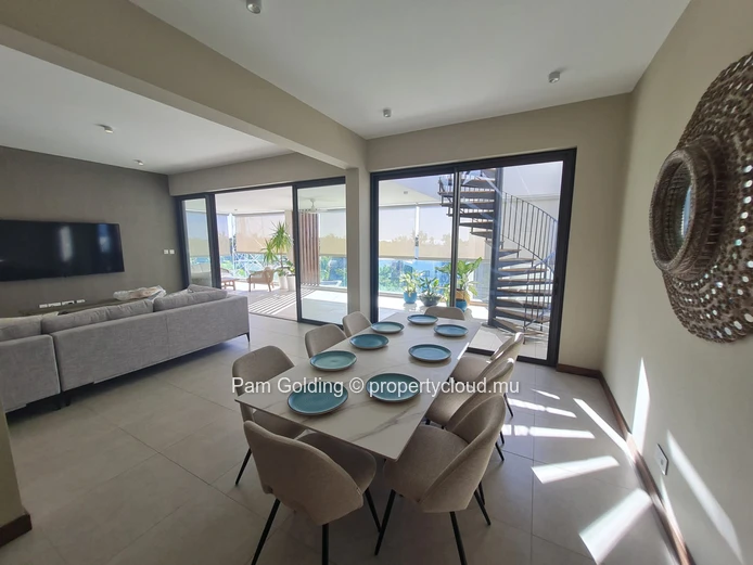 Penthouse de 3 chambres – Pointe aux Cannoniers