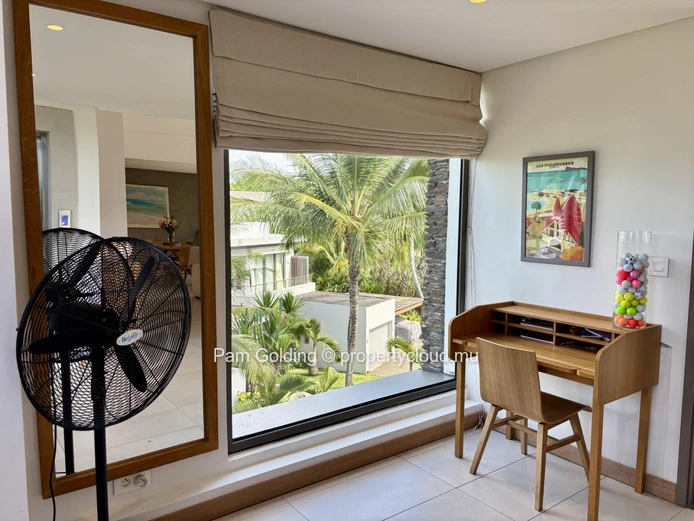 Mont Choisy – Penthouse à louer – Pam Golding Mauritius