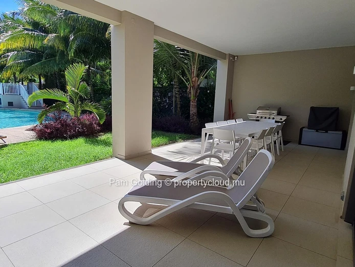 Ground Floor 3-Bedroom Apartment with Large Terrace – Ki Residences, Pereybere, Grand Baie