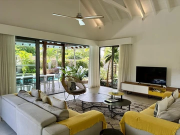 4 Bedroom Villa
