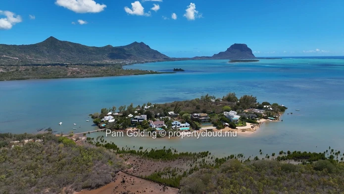 Fortier Plage – Exclusive Waterfront Living on Freehold Land in Mauritius