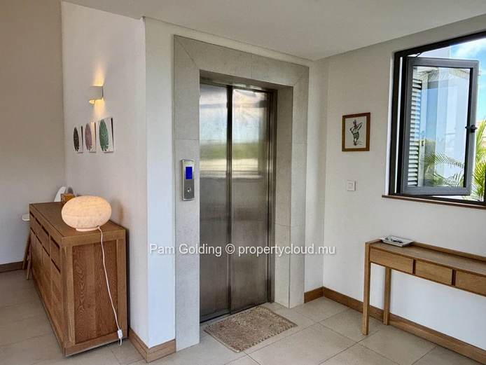 Mont Choisy – Penthouse à louer – Pam Golding Mauritius